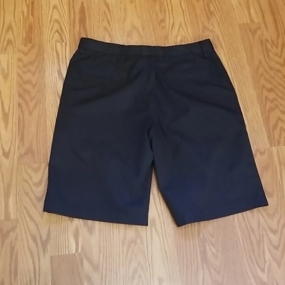 Adidas‎ golf shorts 32